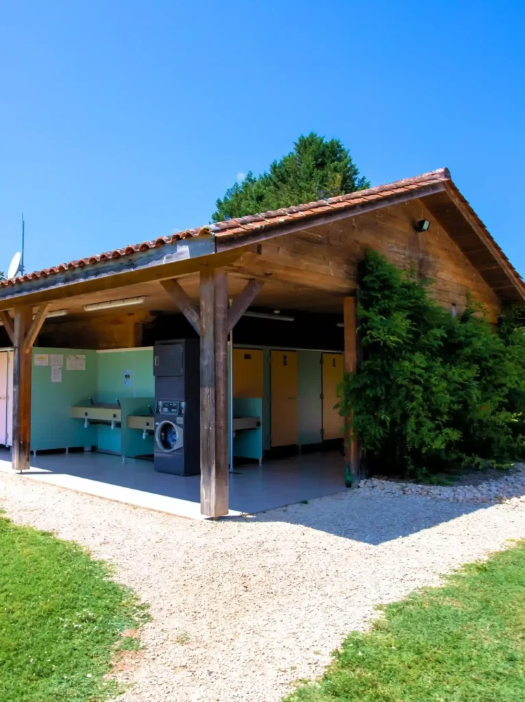 laverie-camping-la-sagne