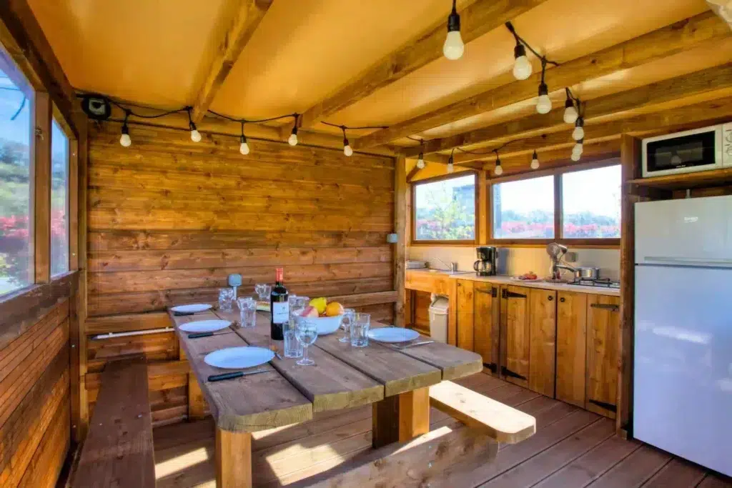 salle-a-manger-en-bois